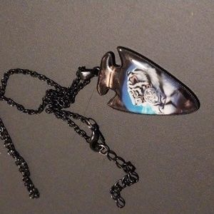 White Tiger Arrowhead Black Necklace Chain Extension Cub